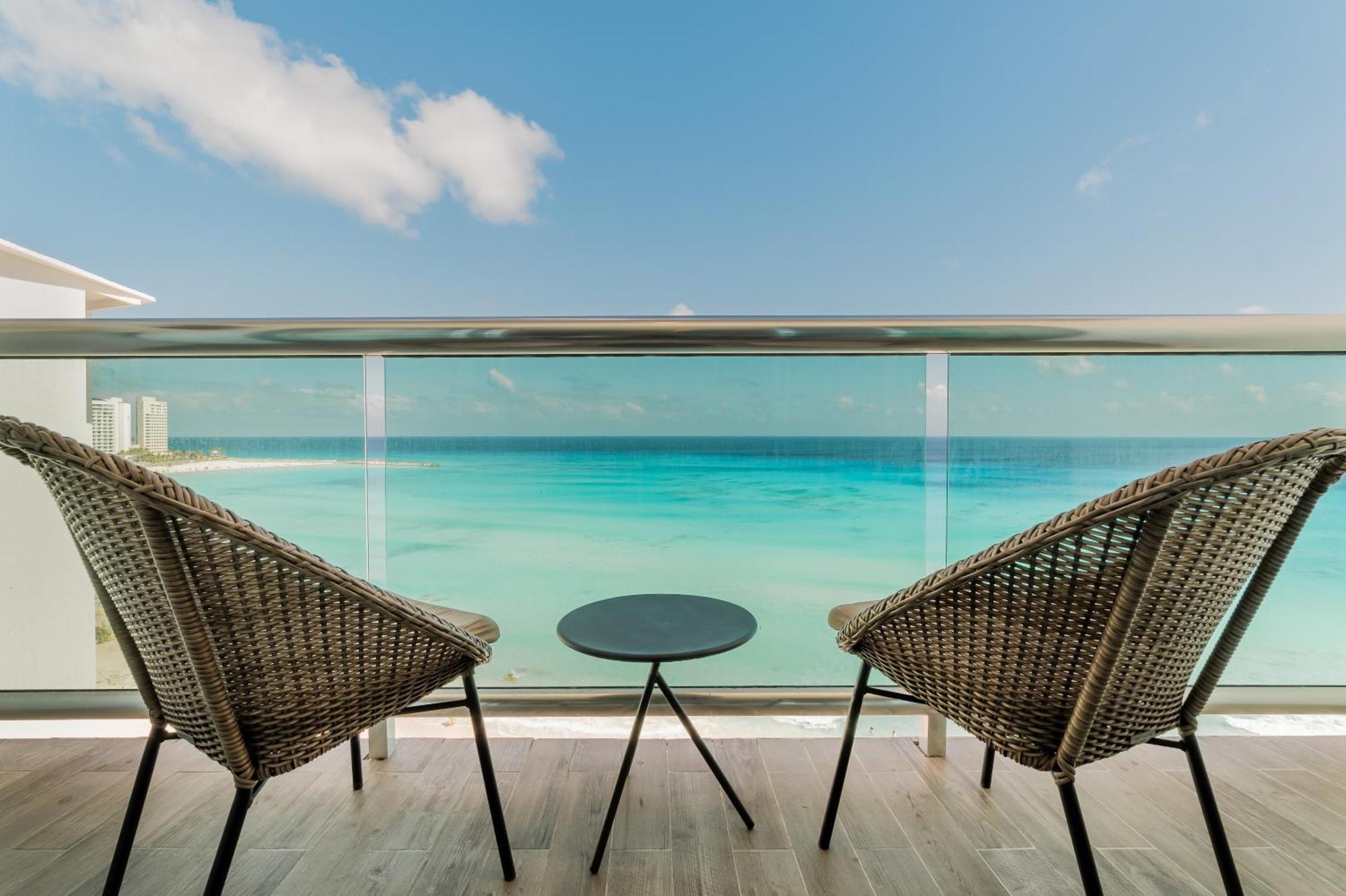 The Ocean Vibes Suites By Casa Paraiso Cancún Exteriér fotografie